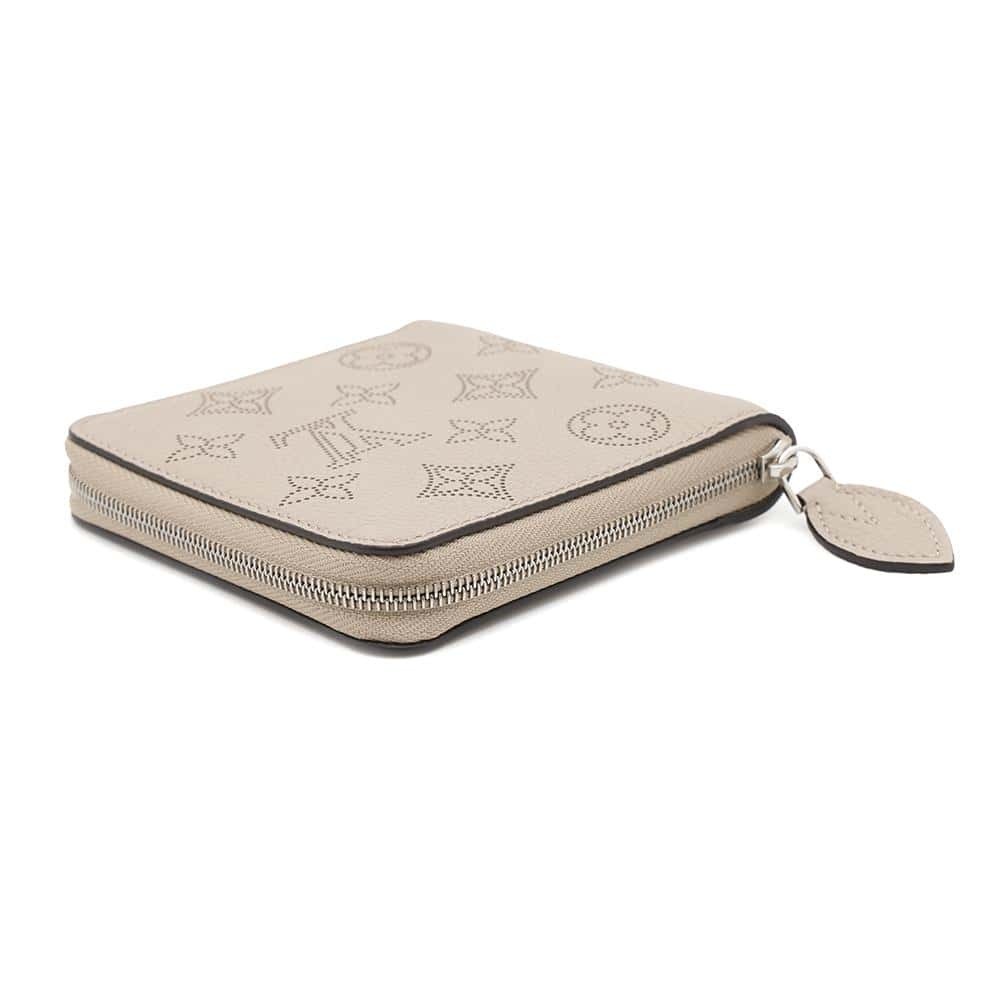 Louis Vuitton Bi Wallet fold Monogram Mahina Zippy Compact Brown